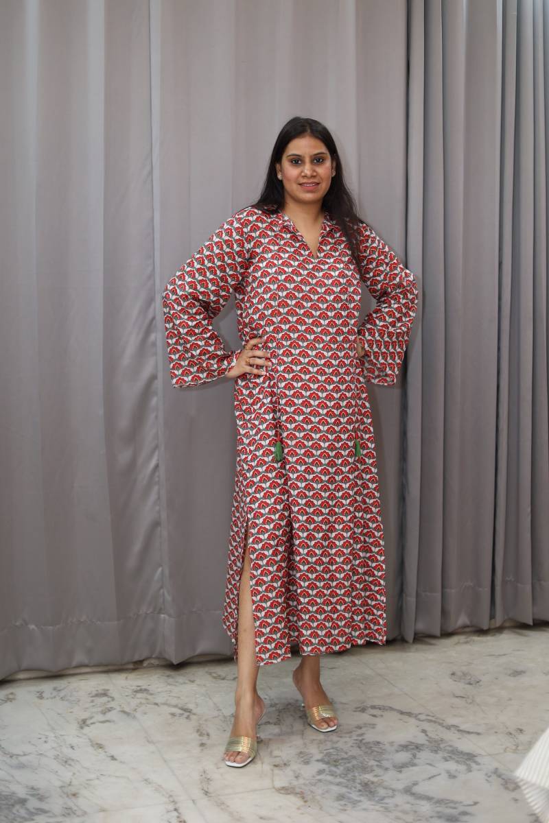 Boho Kleid Maxikleid, Sommerkleid, Kleid, Geblümtes Langarmkleid, Sommer Lange Kleider, Urlaubskleid von CyclamenIndia