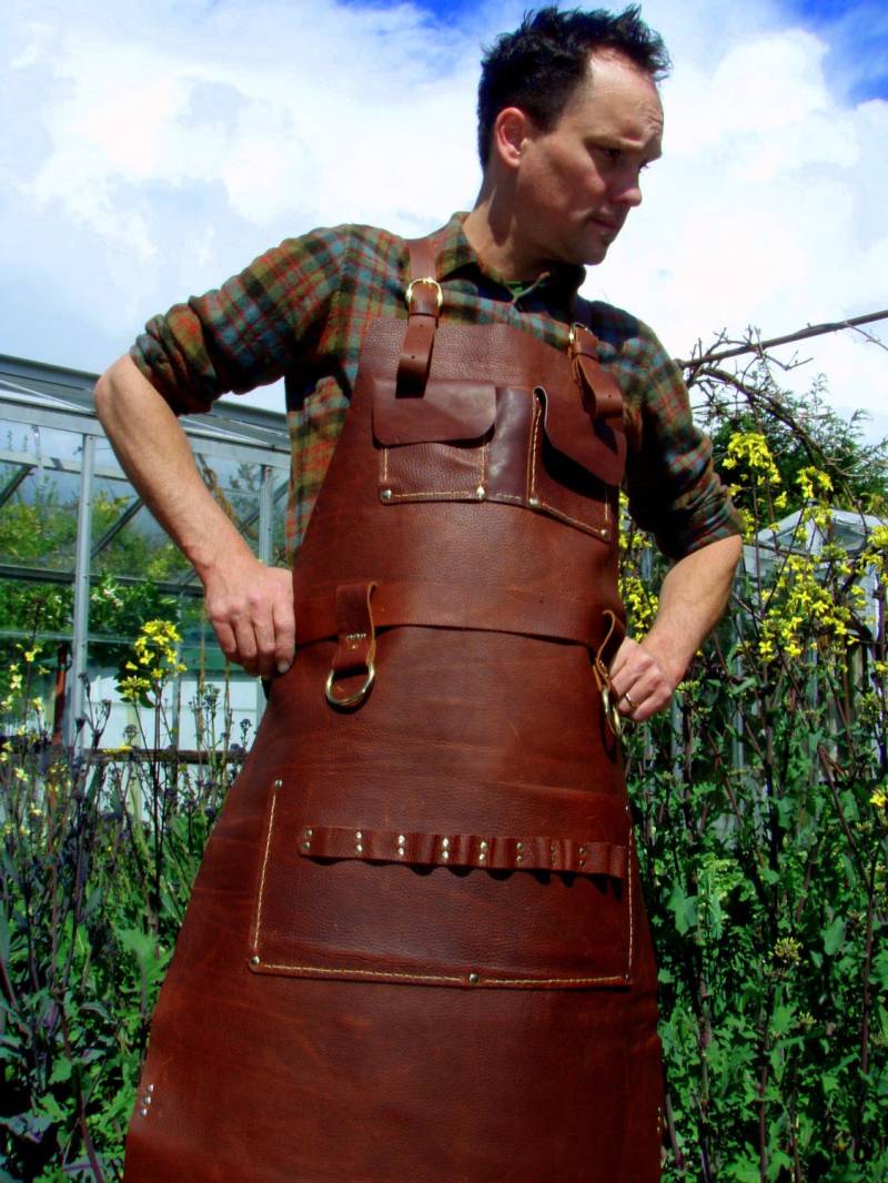 Lederschürze Woodworker's Super Deluxe Taschen Mit Messingringen Lederschürze Woodworker's Super Deluxe Taschen Mit Messingringen von CyclonaDesigns
