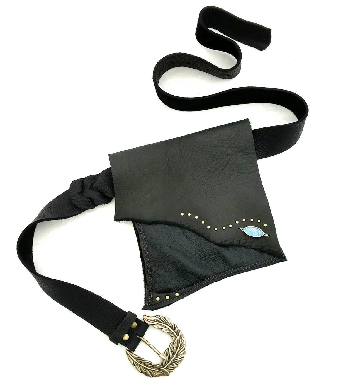 Schwarze Leder Hüfttasche Shi Studio Gürteltasche Schwarze Leder Hüfttasche Shi Studio Gürteltasche von CyclonaDesigns