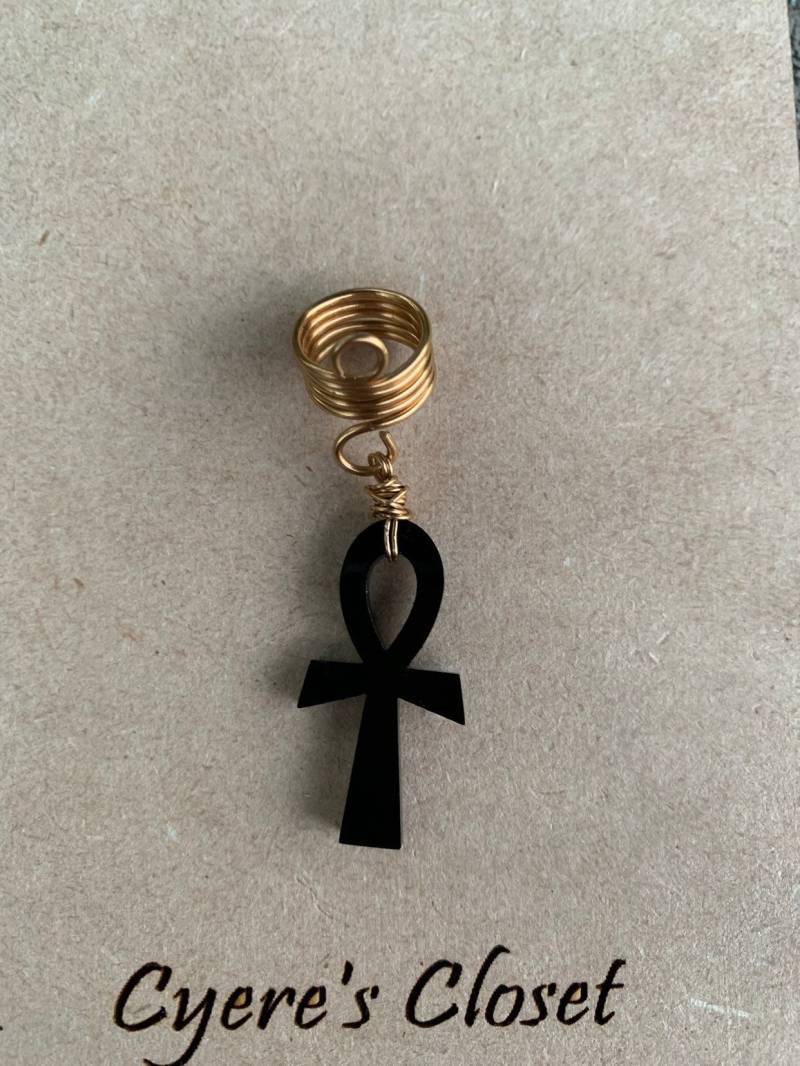 Designs Von Cyere Black Ankh Lok Und Braid Akzentstück von CyeresCloset