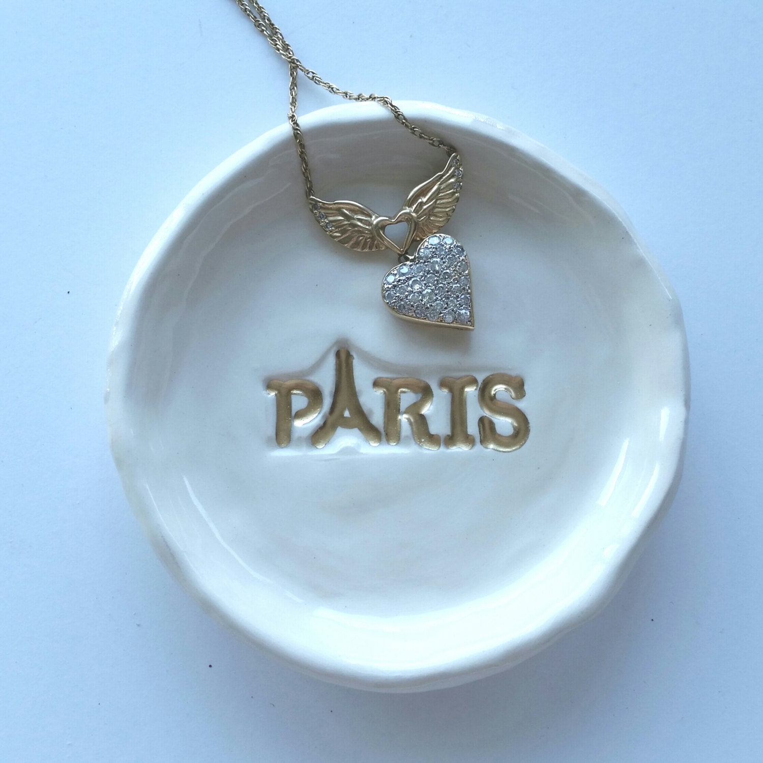 Paris Ring Schale/Themed Trinket Dish Keramik Mit Gold Hochzeit Andenken Home Decor Auf Lager Bereit Zum Versand Paris Ring Schale/Themed Trinket Dish Keramik Mit Gold Hochzeit Andenken Home Decor Auf Lager Bereit Zum Versand von CynthiaJoyCeramics