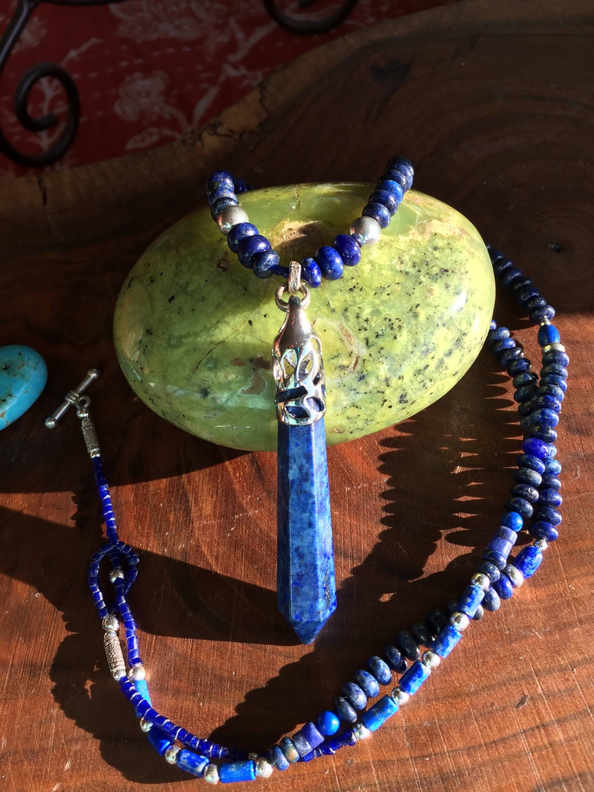 Lapis Lazuli Pendel-Halskette Sterling Silber Boho Point, 24 Zoll Lapis Lazuli Pendel-Halskette Sterling Silber Boho Point, 24 Zoll von CynthiaMoonArtisans