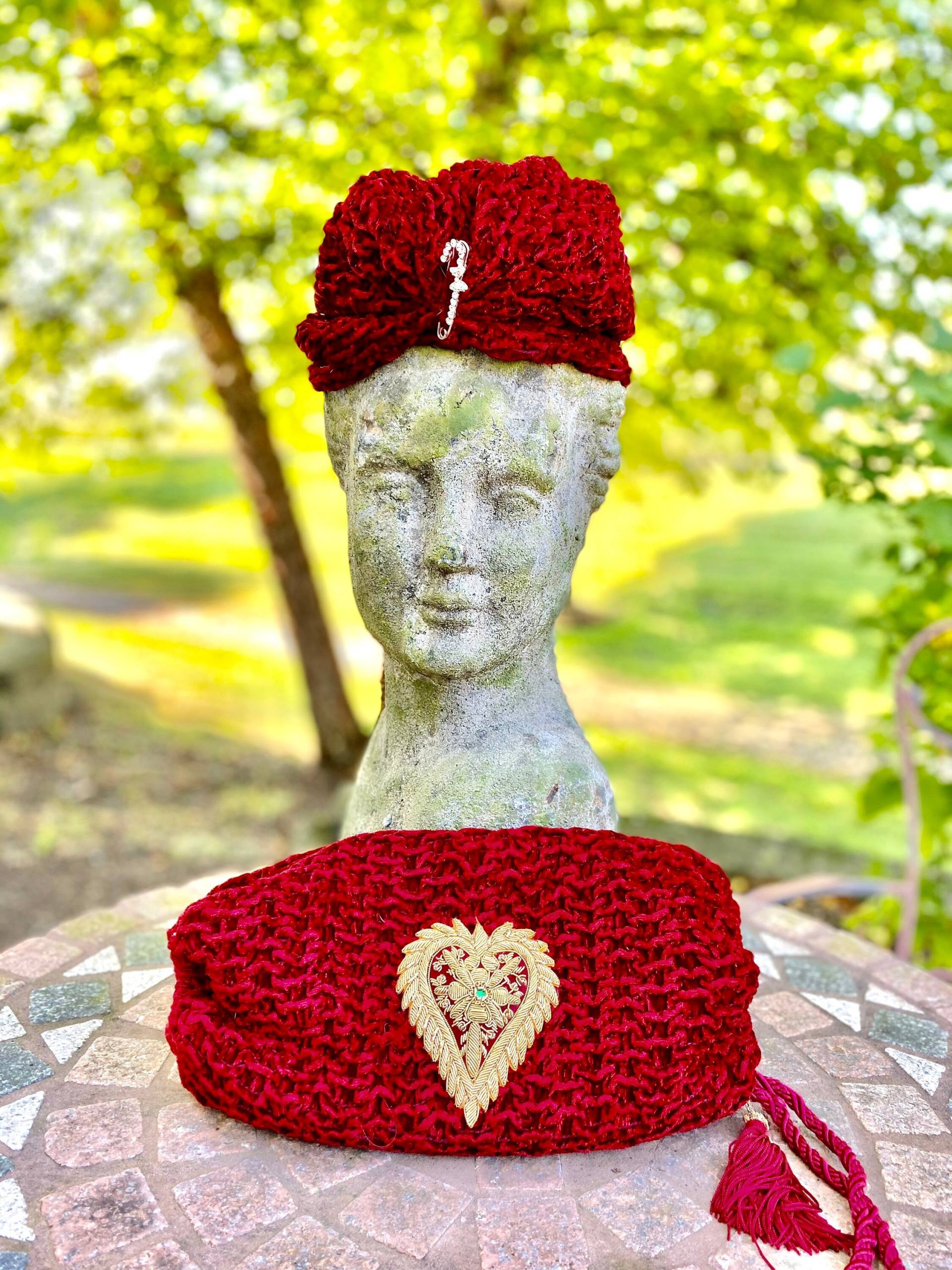Roter Samt Turban Und Muff Roter Samt Turban Und Muff von CynthiaWoodDesign