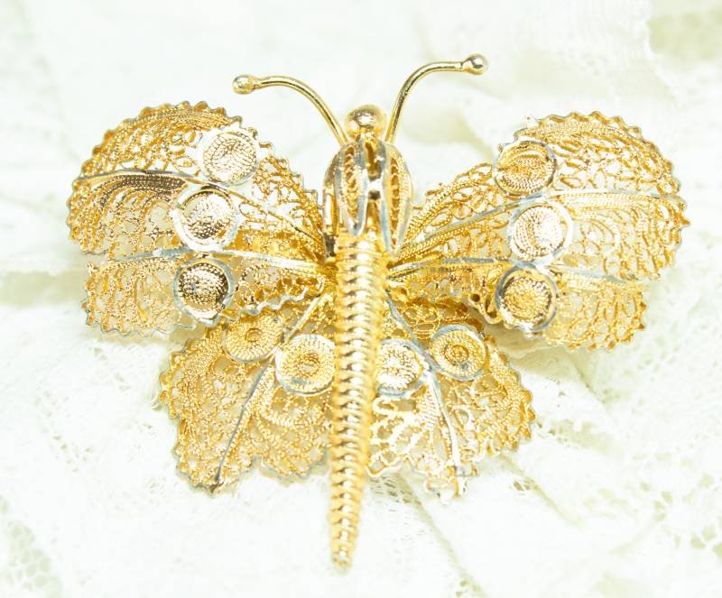 Vintage Gold Vermeil Filigrane Schmetterling Brosche von CynthiasAttic