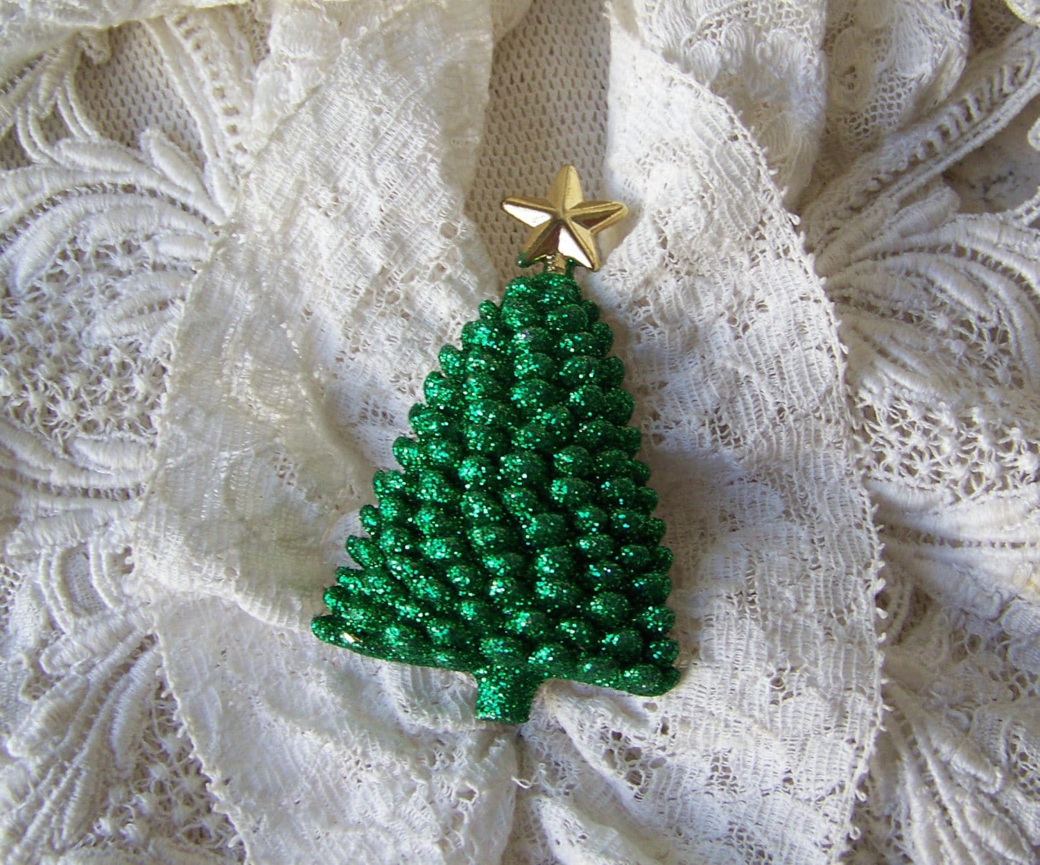 Vintage Tannenbaum Brosche Grün Mit Glitzer Vintage Tannenbaum Brosche Grün Mit Glitzer von CynthiasAttic