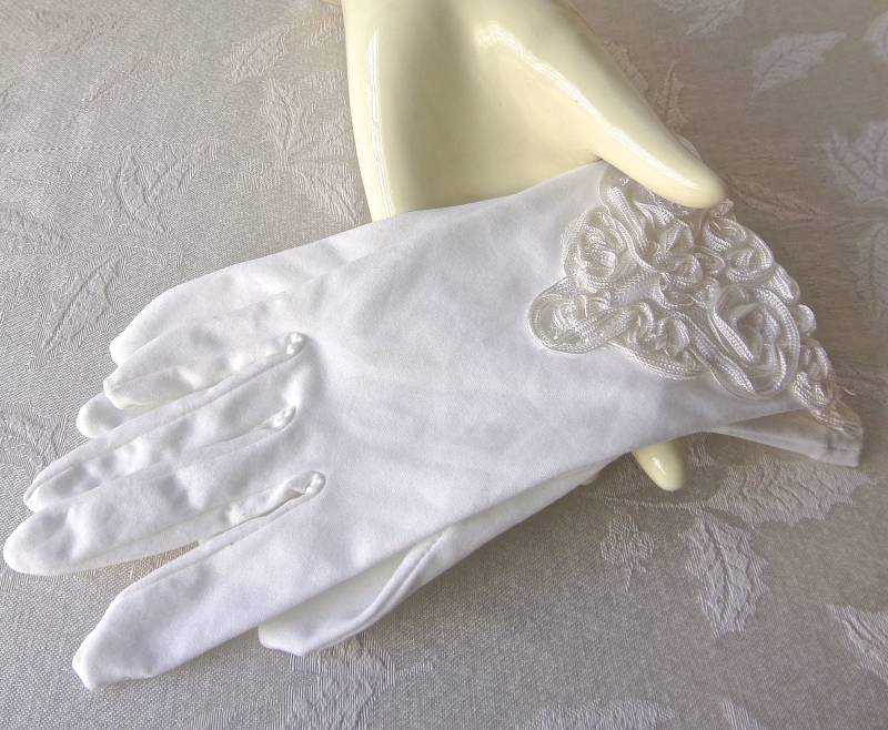 Vintage Weiße Handschuhe Seil Braid Size 7 von CynthiasAttic