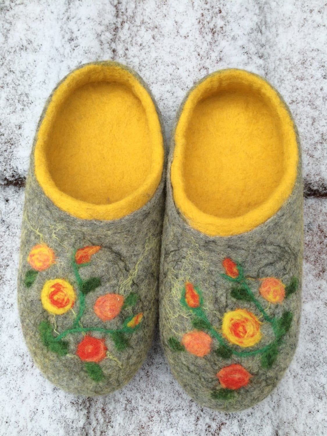 Frauen Eco Gefilzt Hausschuhe/Größe Und Farbe Sie Bestellen Können von Cynthyaa