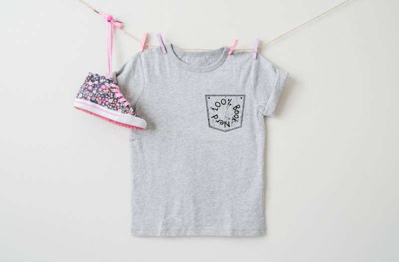 Süße 100 % Buch Nerd Zitat Kurzarm Kinder T-Shirt Jugend T-Shirt von CypressKidsBoutique