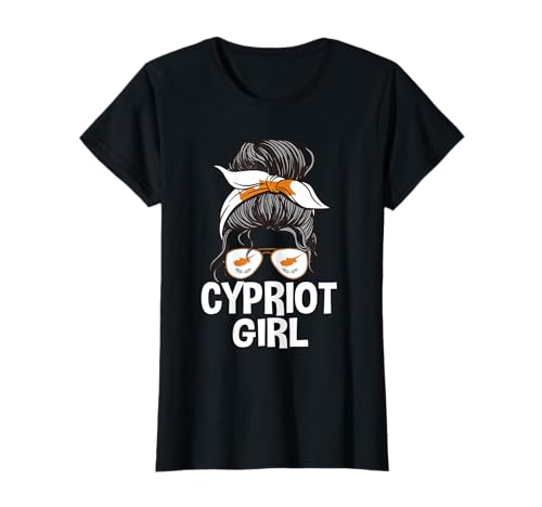 Zypriotische Mädchen-Sonnenbrille mit unordentlichem Haarknoten und Zypern-Flagge T-Shirt von Cyprus Flag Designs Proud Cypriot Roots