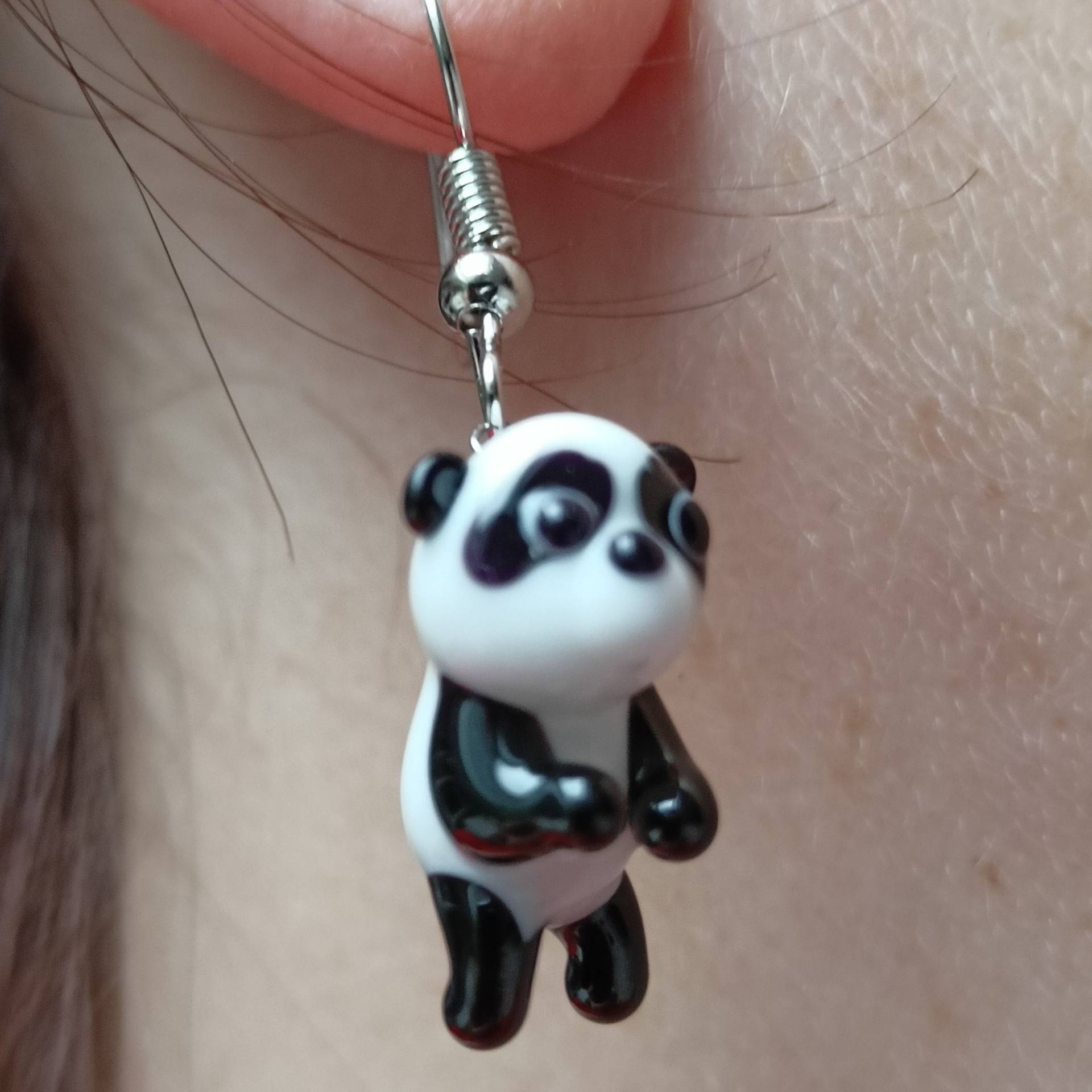 Panda Glas Ohrringe, Niedliche Mini Tiere Ohrhänger von CzechGlassShop
