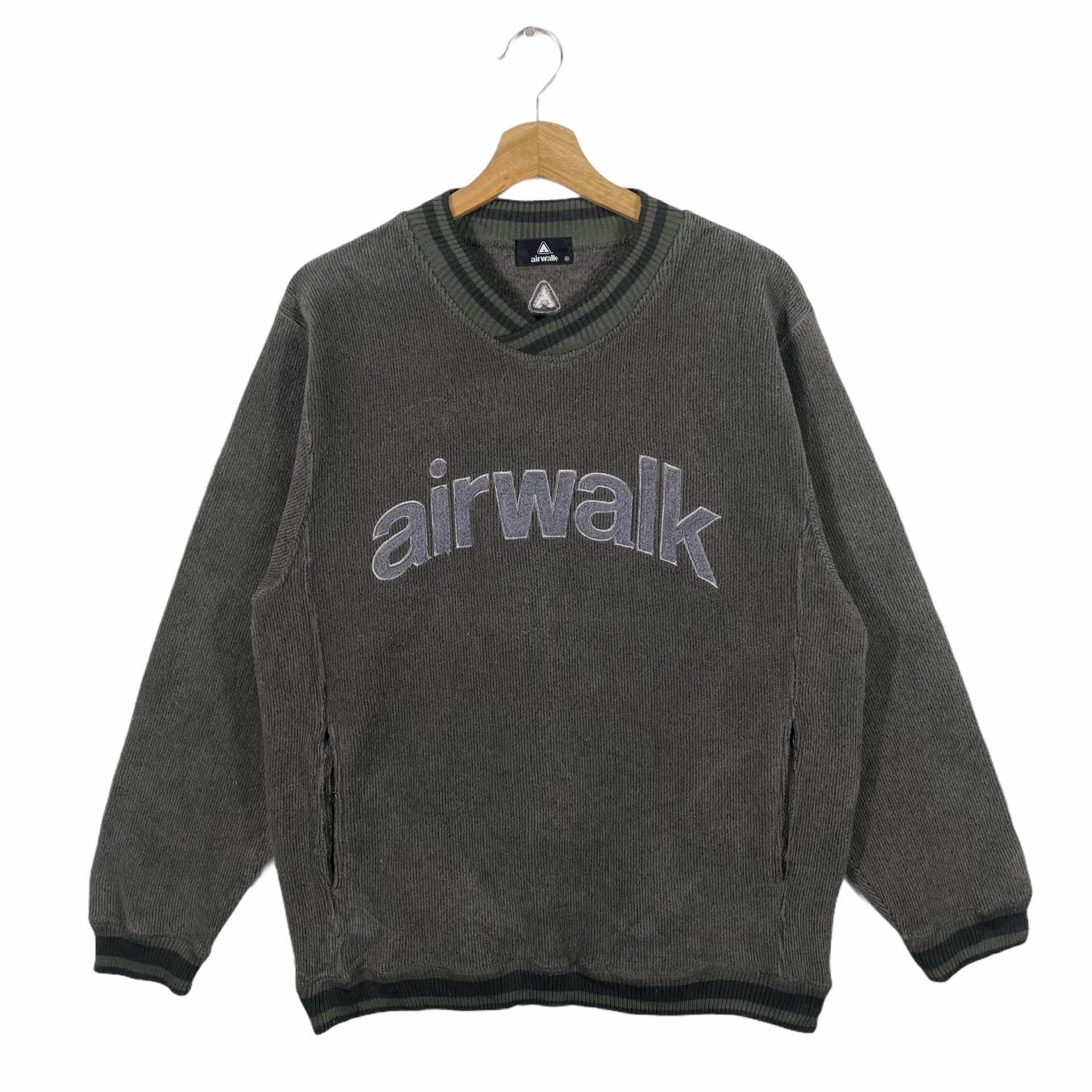 Vintage 90Er Jahre Air Walk Besticktes Sweatshirt Größe M von DAMBROWNByDAM