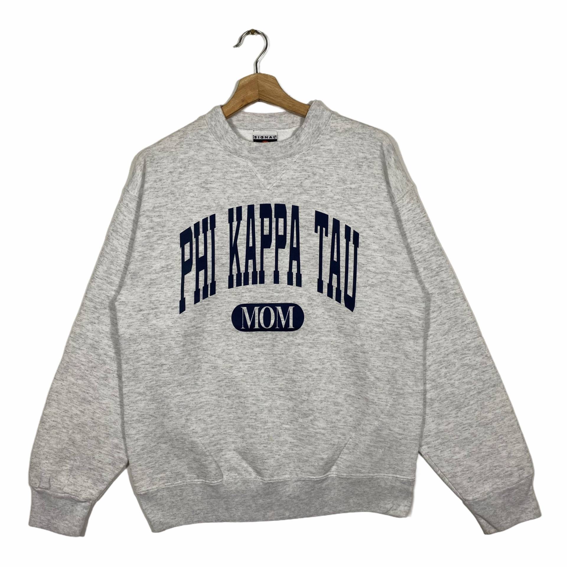 Vintage 90Er Phi Kappa Tau Sweatshirt L Size But Fit To M Größe Grau von DAMBROWNByDAM