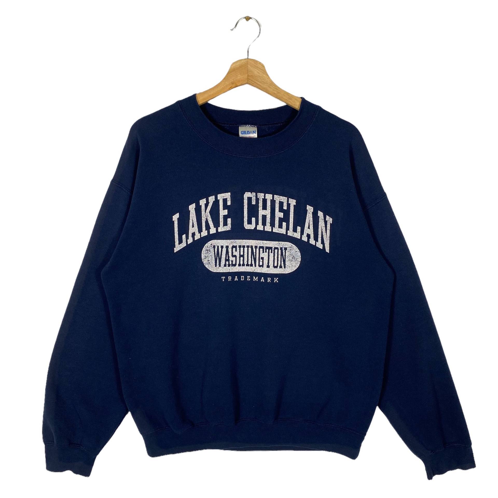 Vintage Lake Chelan Washington Sweatshirt M Größe Marineblau Farbe von DAMBROWNByDAM