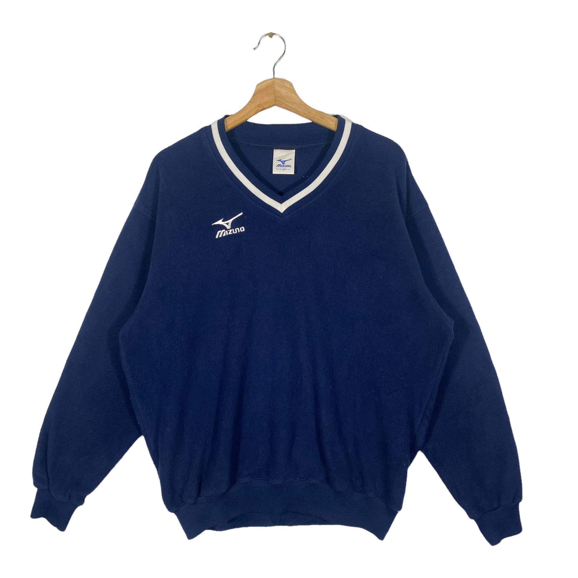 Vintage Mizuno Sweatshirt Fleece V-Ausschnitt L Größe Navyblau Farbe von DAMBROWNByDAM