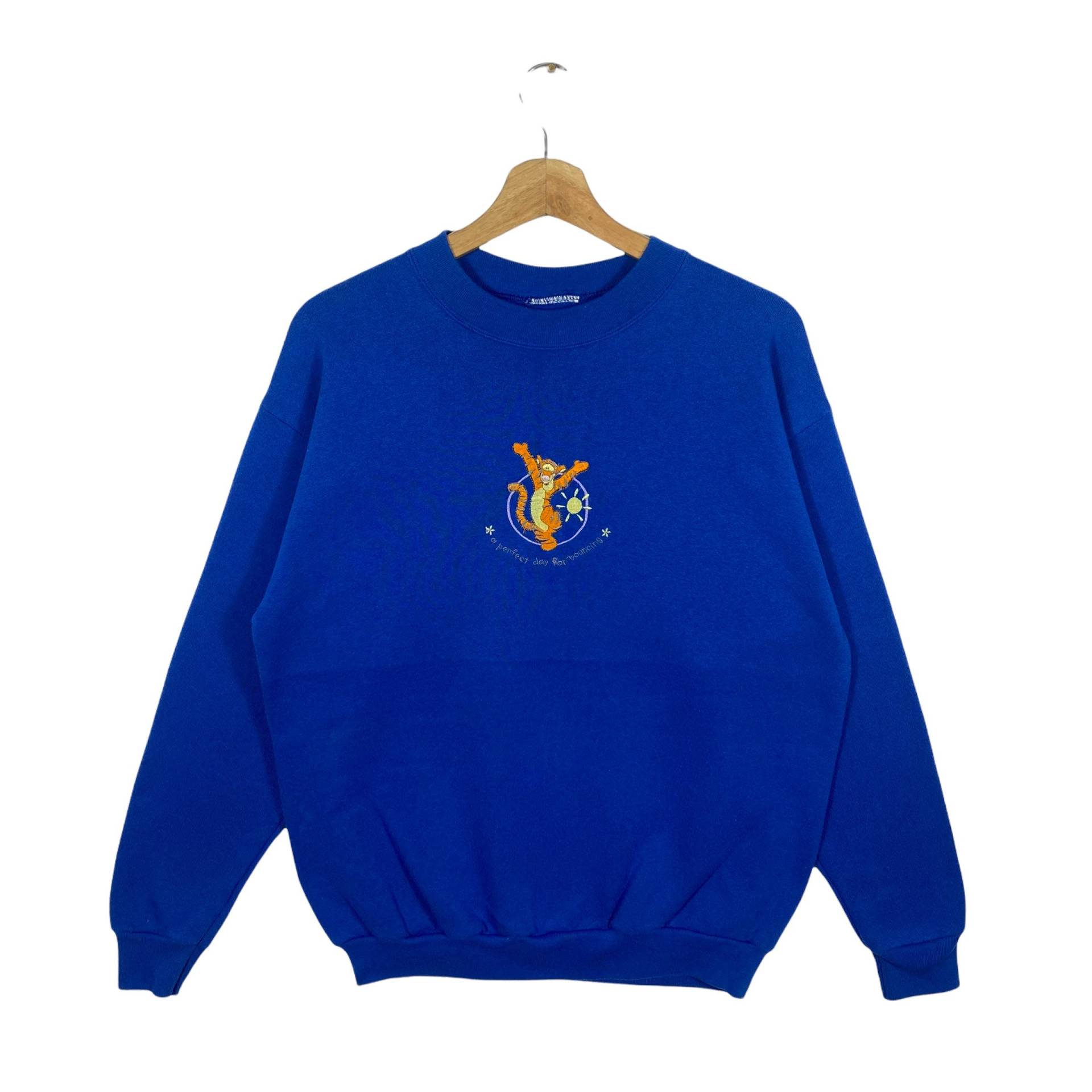 Vintage Tigger Pooh Sweatshirt M Größe Blau von DAMBROWNByDAM