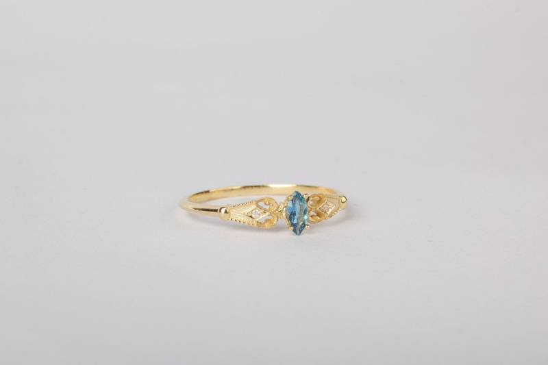 Aquamarin Verlobungsring Gold, Gold von DANAKRESPIJEWELRY