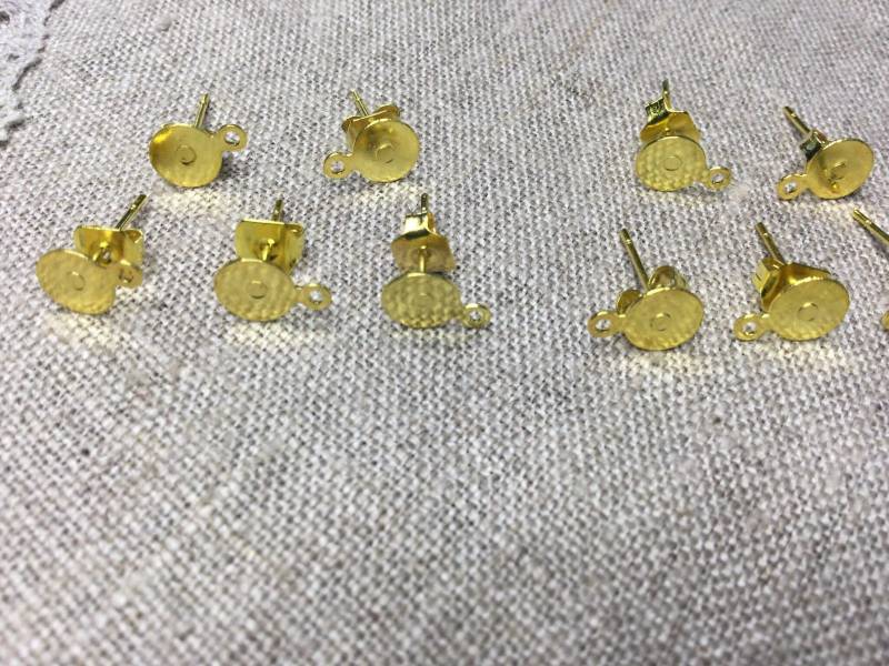 4-Tlg. Goldene Runde Ohrstecker Mit Schlaufe von DANAROSE12