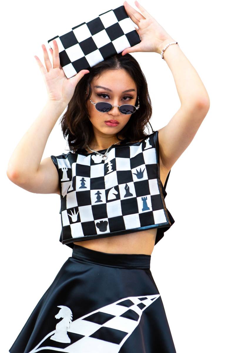 Tank-Top | Damen Unikat Schachbrett Party Aussage Schwarz Und Weiß Junggesellinen Handarbeit Bauchfreies Top Schach von DANEClothingDesigns