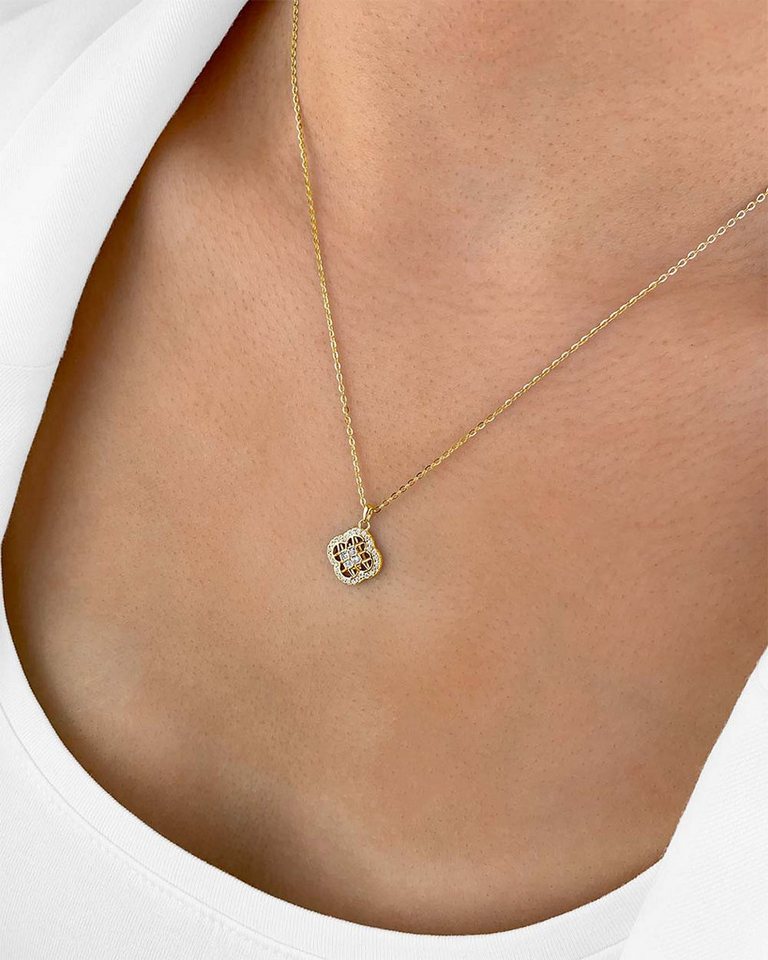DANIEL CLIFFORD Kette mit Anhänger 'Mirabelle' Damen Halskette Silber 925 18k vergoldet Vierpass Anhänger (inkl. Verpackung), größenverstellbare Halskette Collier 40cm - 45cm, Blumendesign von DANIEL CLIFFORD