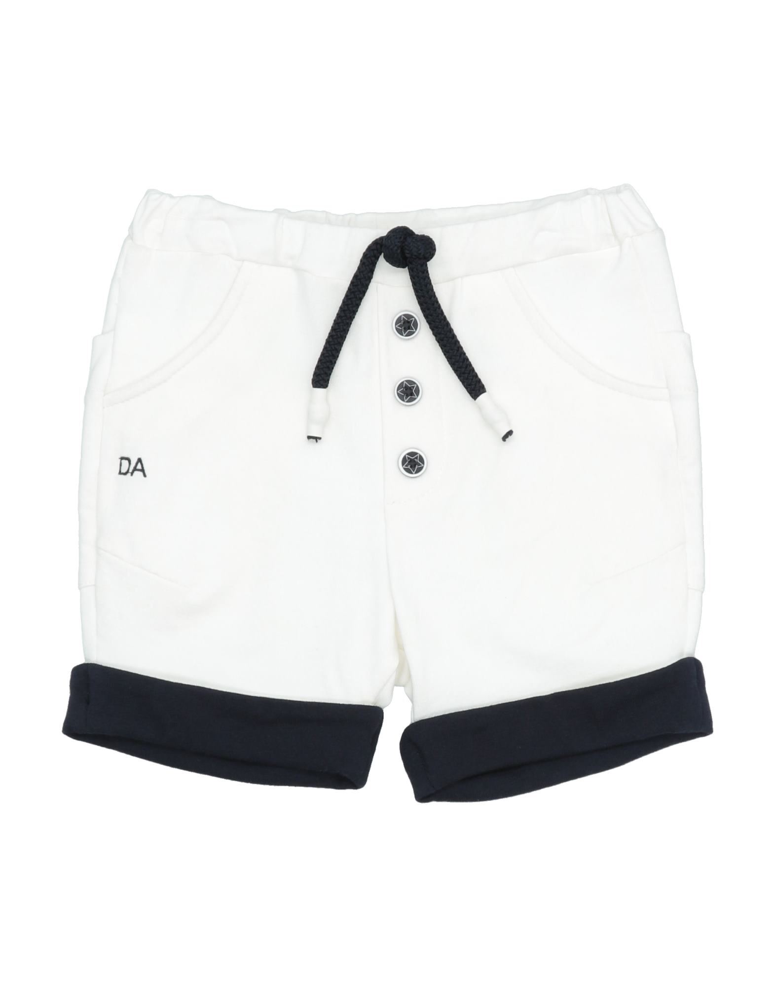 DANIELE ALESSANDRINI Shorts & Bermudashorts Kinder Weiß von DANIELE ALESSANDRINI