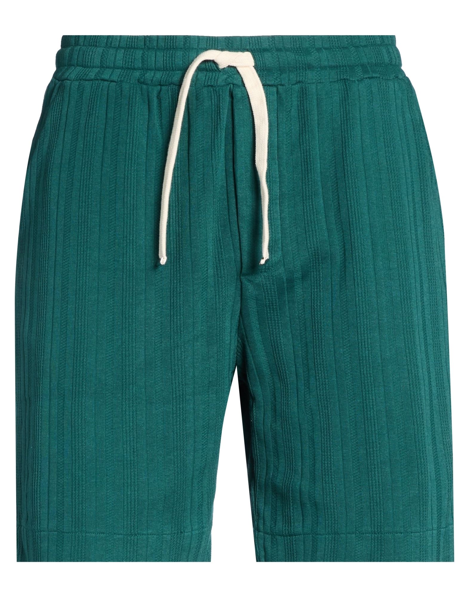 DANIELE FIESOLI Shorts & Bermudashorts Herren Dunkelgrün DANIELE FIESOLI Shorts & Bermudashorts Herren Dunkelgrün von DANIELE FIESOLI