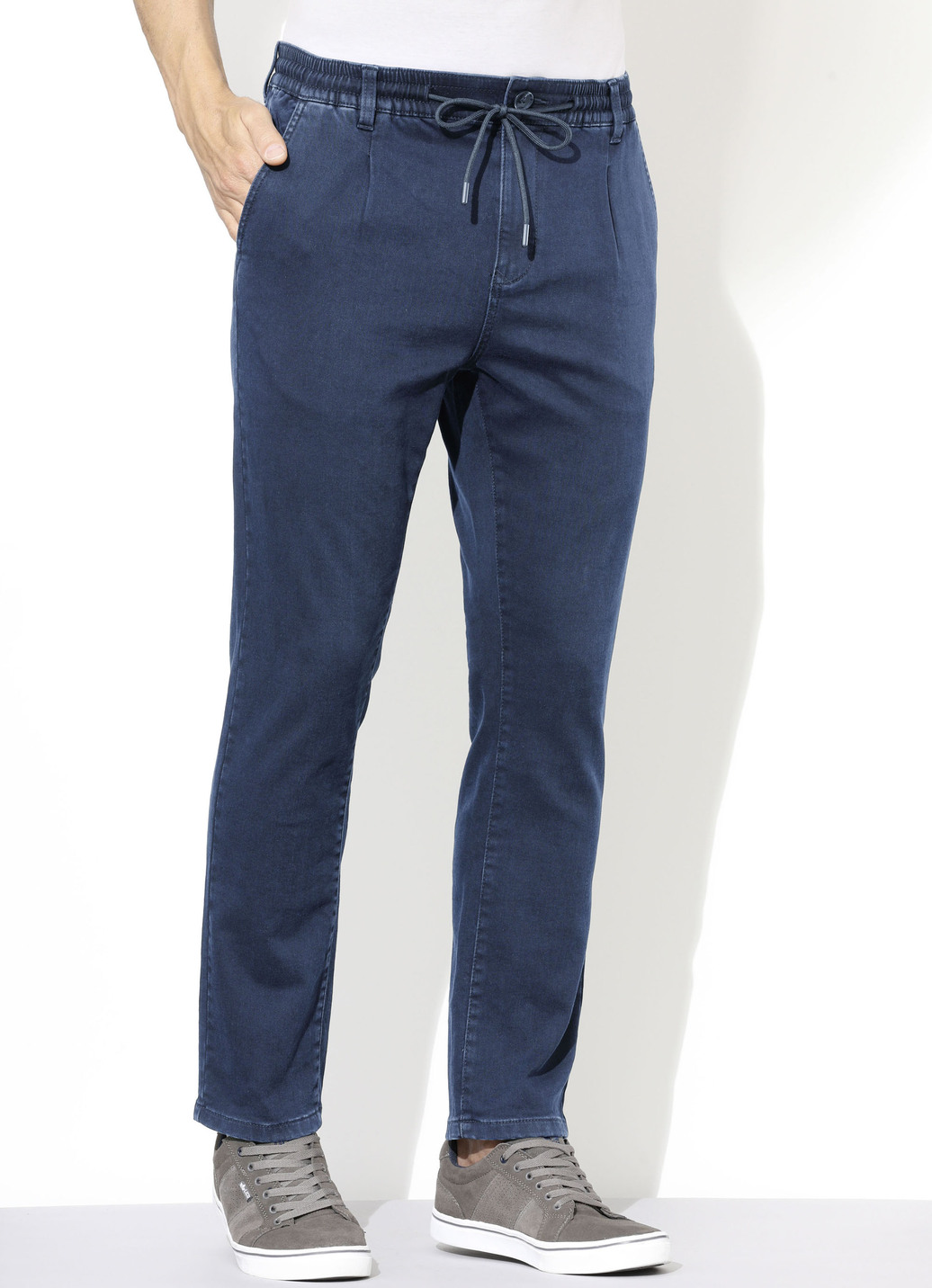 Superstretch-Jeans in 3 Farben, Jeansblau, Größe 24 von DANNECKER
