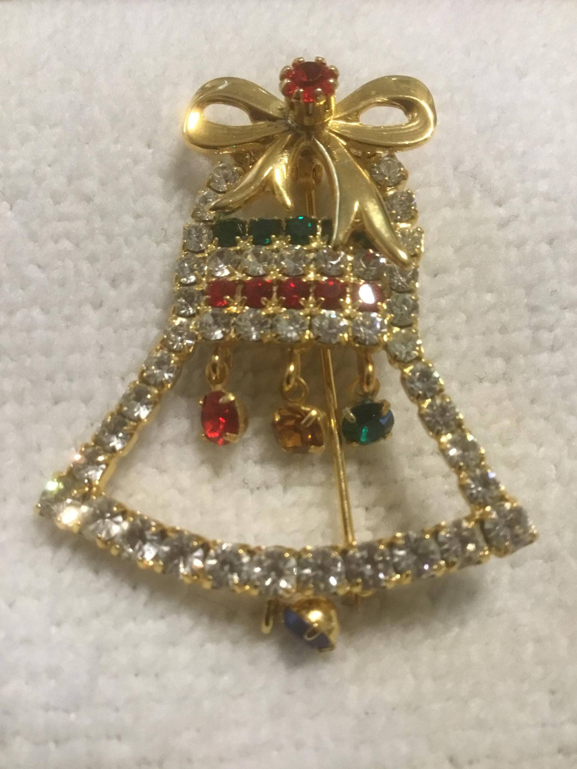 Dangling Strass Weihnachtsglöckchen Pin von DASAJUHAMA