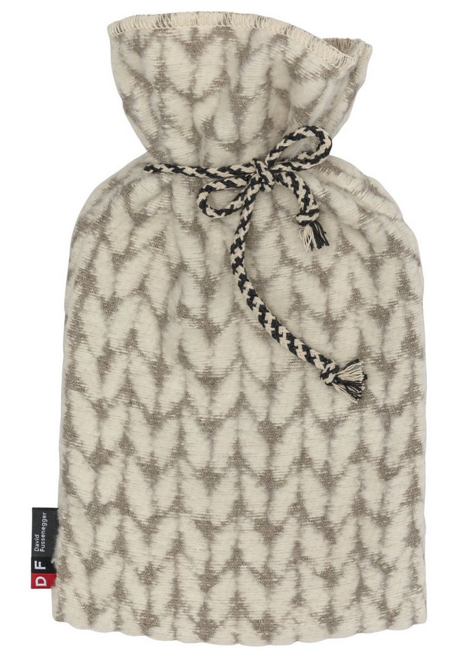 DAVID FUSSENEGGER Wärmflasche Carla 'Strick' 2L 21 x 38 cm, Inkl. Gummi- Wärmflasche, Hoch/Tief Velours, mit Kordel von DAVID FUSSENEGGER