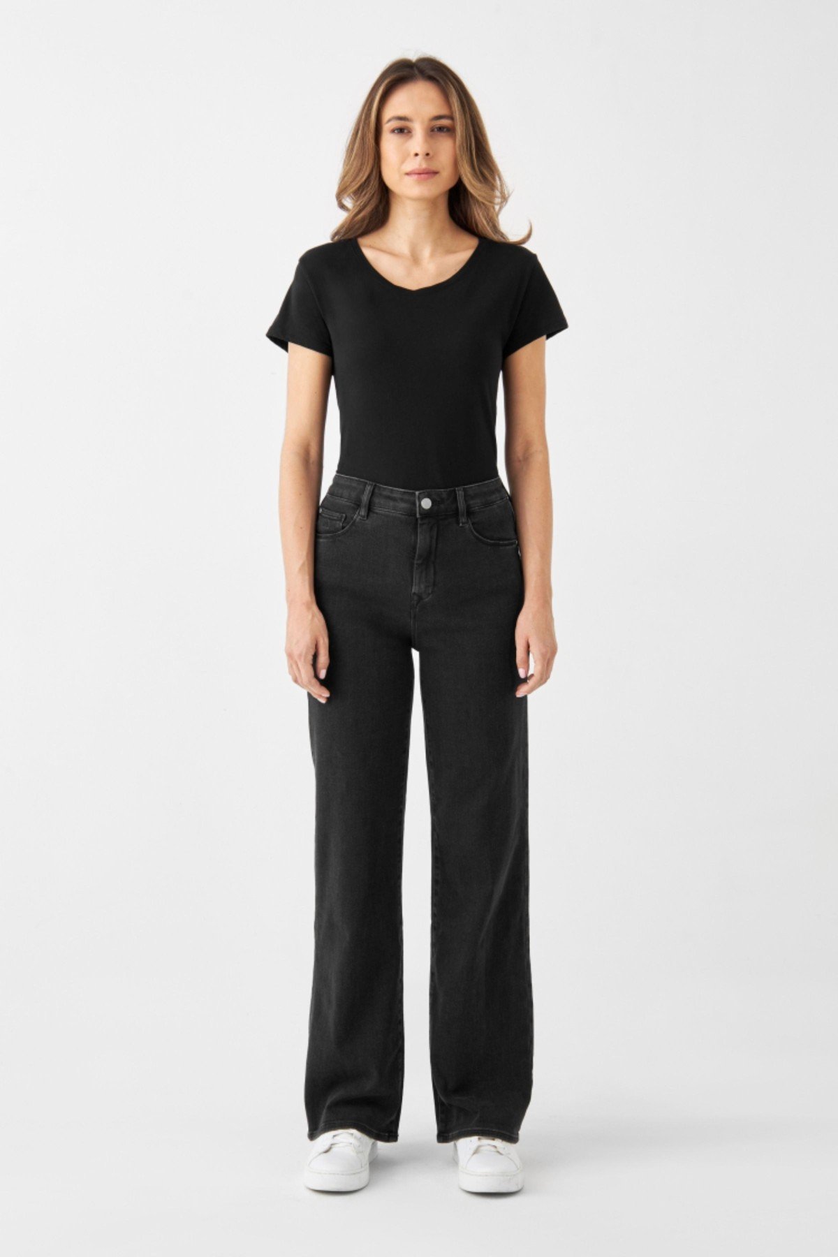 Jeans Dew Flared Black Denim von DAWN