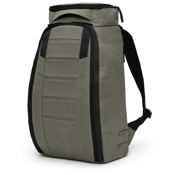 DB - Hugger Backpack 25 - Daypack oliv von DB