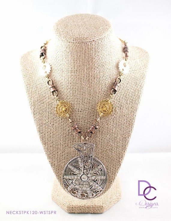 steampunk Halsketten Zahnräder Und Kette von DCDesignsCC