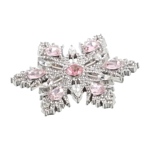 DEARMAMY Weihnachtliche Schneeflocken Brosche mit Funkelnden Strasssteinen Modischer Lapel Pin für Damen Vielseitiges Accessoire für Blazer und Mäntel Eleganter Festtags Schmuck von DEARMAMY