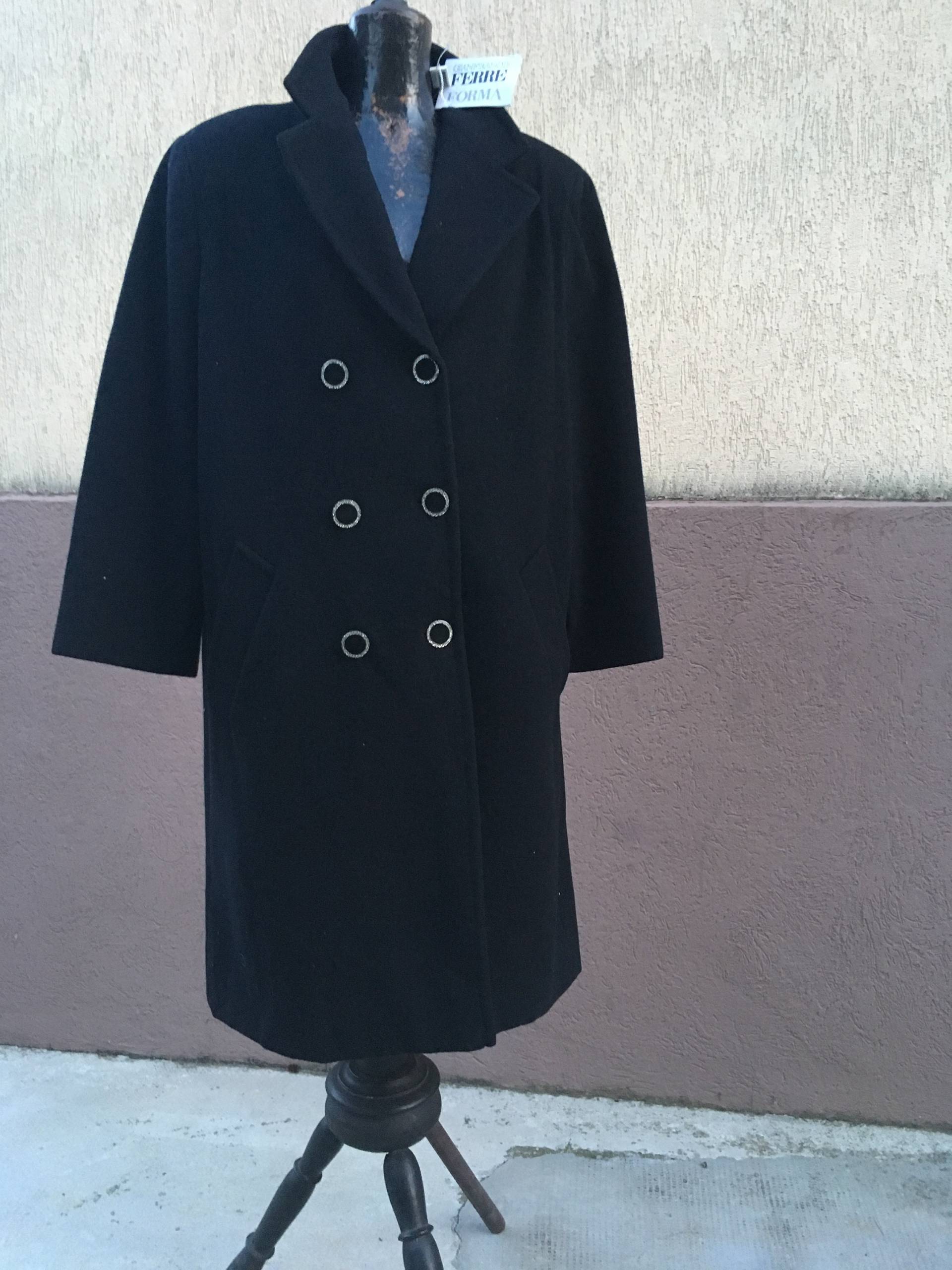 Nos New Old Stock Gianfranco Ferre Eleganter Damenmantel Mit Tag-Dead von DEFINITIVAVINTAGE