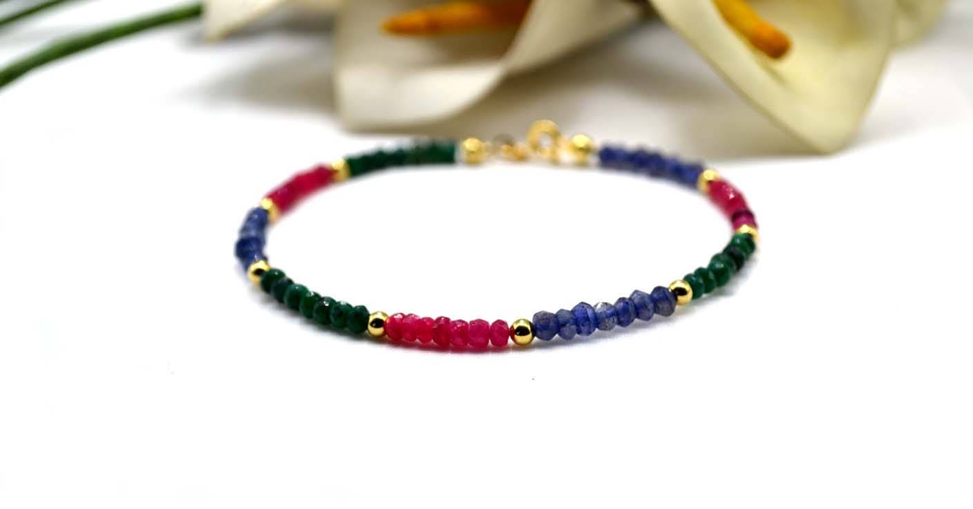 Armband Rubin, Smaragd Und Iolites Armband Rubin, Smaragd Und Iolites von DELAG