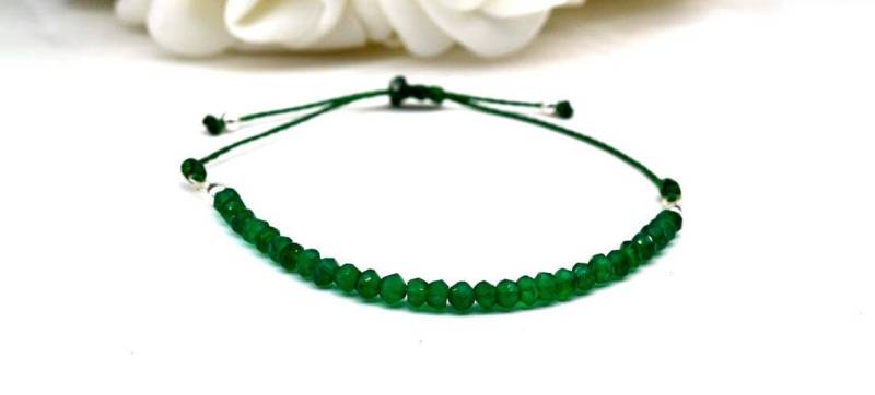 Chalcedon Perlen Armband Chalcedon Perlen Armband von DELAG