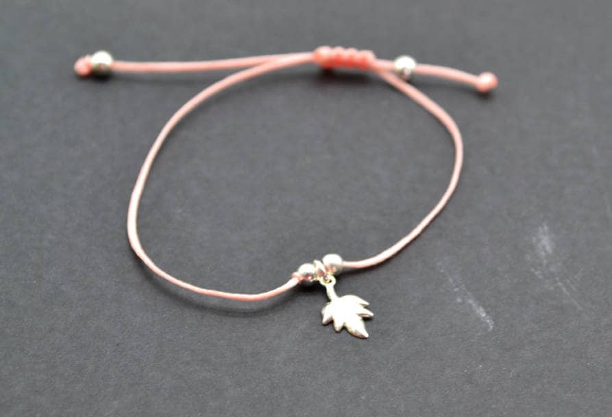 Silberblatt-Armband Silberblatt-Armband von DELAG