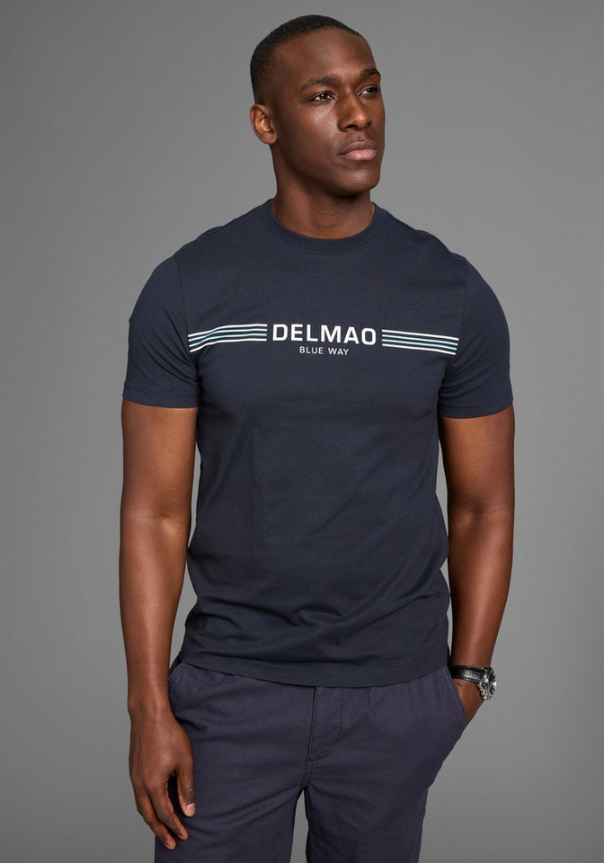 DELMAO T-Shirt mit sportlich-maritimen Marken-Schriftzug von DELMAO