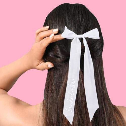 DELORIGIN Weiße Haarspangen Mit Schleife Bestickte Haarschleife Mit Der Aufschrift „Bride To Be“ Haar Accessoires Für Junggesellinnenabschiede Brautparty Dekorationen Hochzeitsgeschenk von DELORIGIN