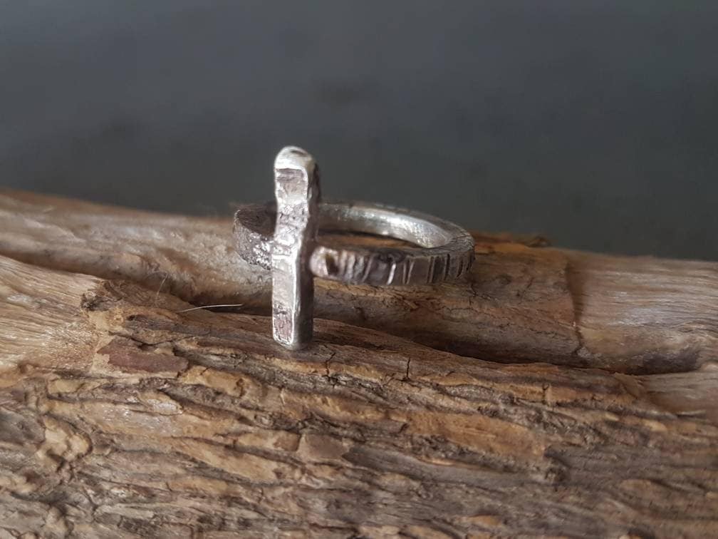Outlander/Verlobungsring /Claire Und Jamie Ring Rustikal /Primitiv /Handgemacht /sterling Silber/Geschichtsring /Vorzeit /Primitiver Schmuck von DESIGNSbyMZSENCEVIK