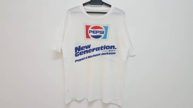 Vintage 80Er 90Er Michael Jackson Pepsi New Generation Promo T Shirt Sehr Selten Weiches Und Dünnes Material Vorder - Rückseite Bedruckt Einzelstich Vintage 80Er 90Er Michael Jackson Pepsi New Generation Promo T Shirt Sehr Selten Weiches Und Dünnes Material Vorder - Rückseite Bedruckt Einzelstich von DESPABLO