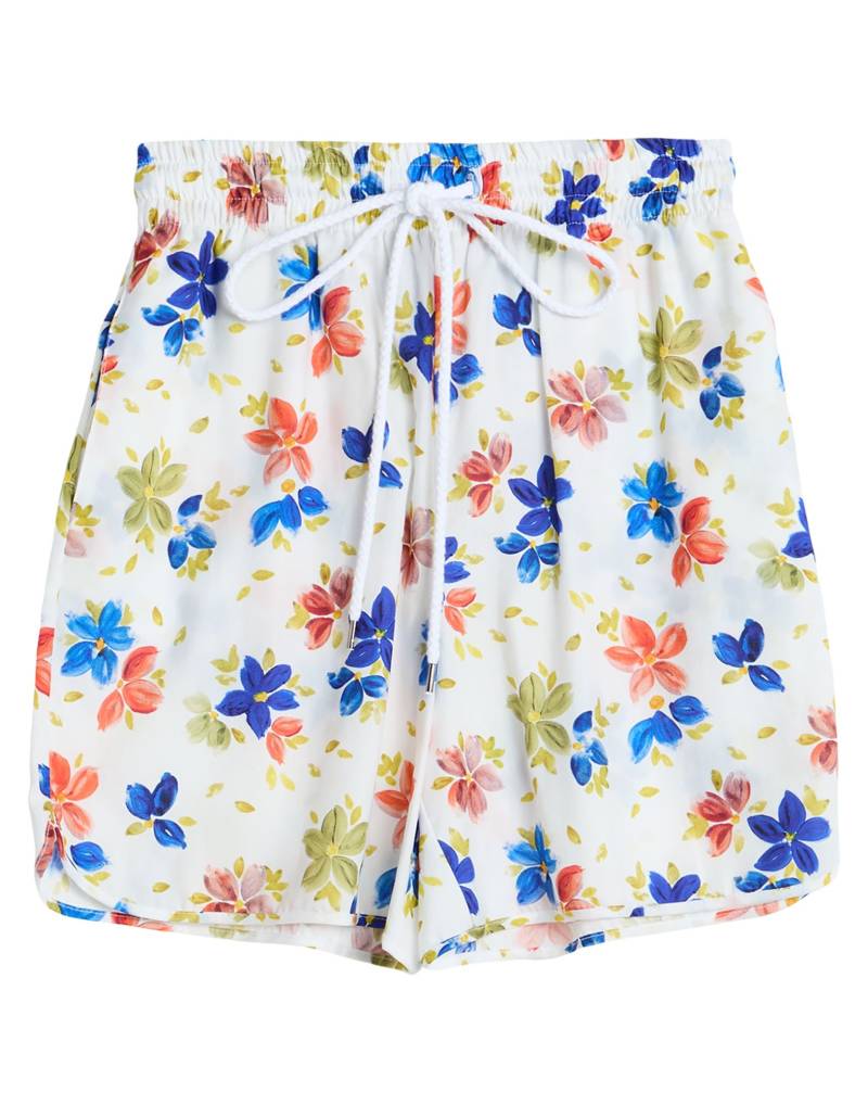 DESTIN Shorts & Bermudashorts Damen Weiß von DESTIN