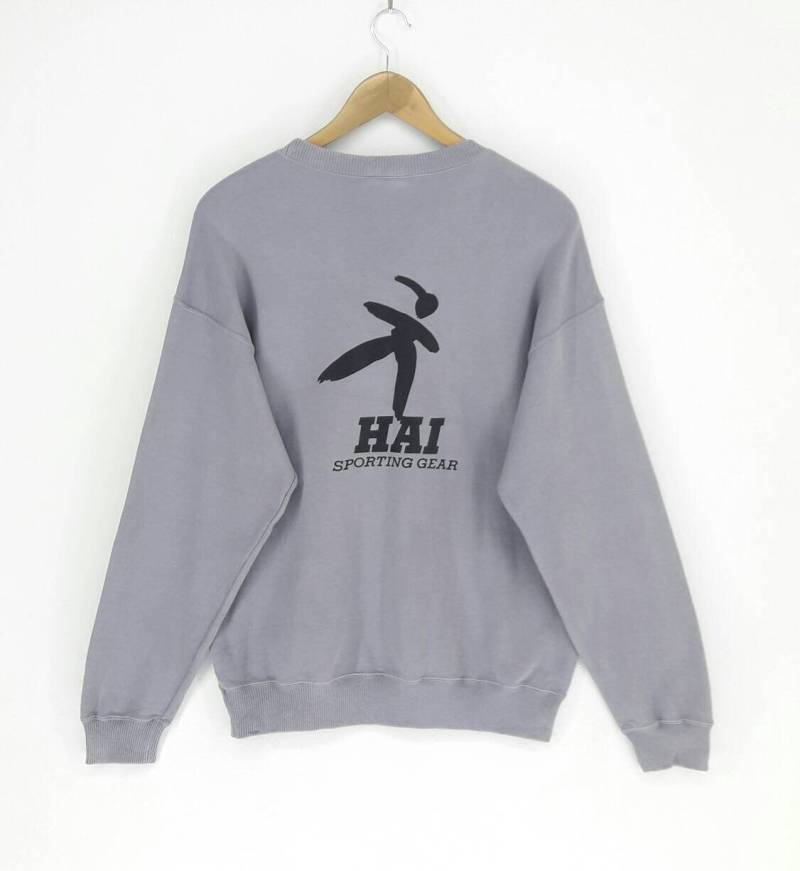 Selten Hai Sporting Gear Sweatshirt Crewneck Pullover Buchshaft Großes Logo Issey Miyake Design Studio Hip Hop Swag Rap Tees Selten Hai Sporting Gear Sweatshirt Crewneck Pullover Buchshaft Großes Logo Issey Miyake Design Studio Hip Hop Swag Rap Tees von DFvintagestore