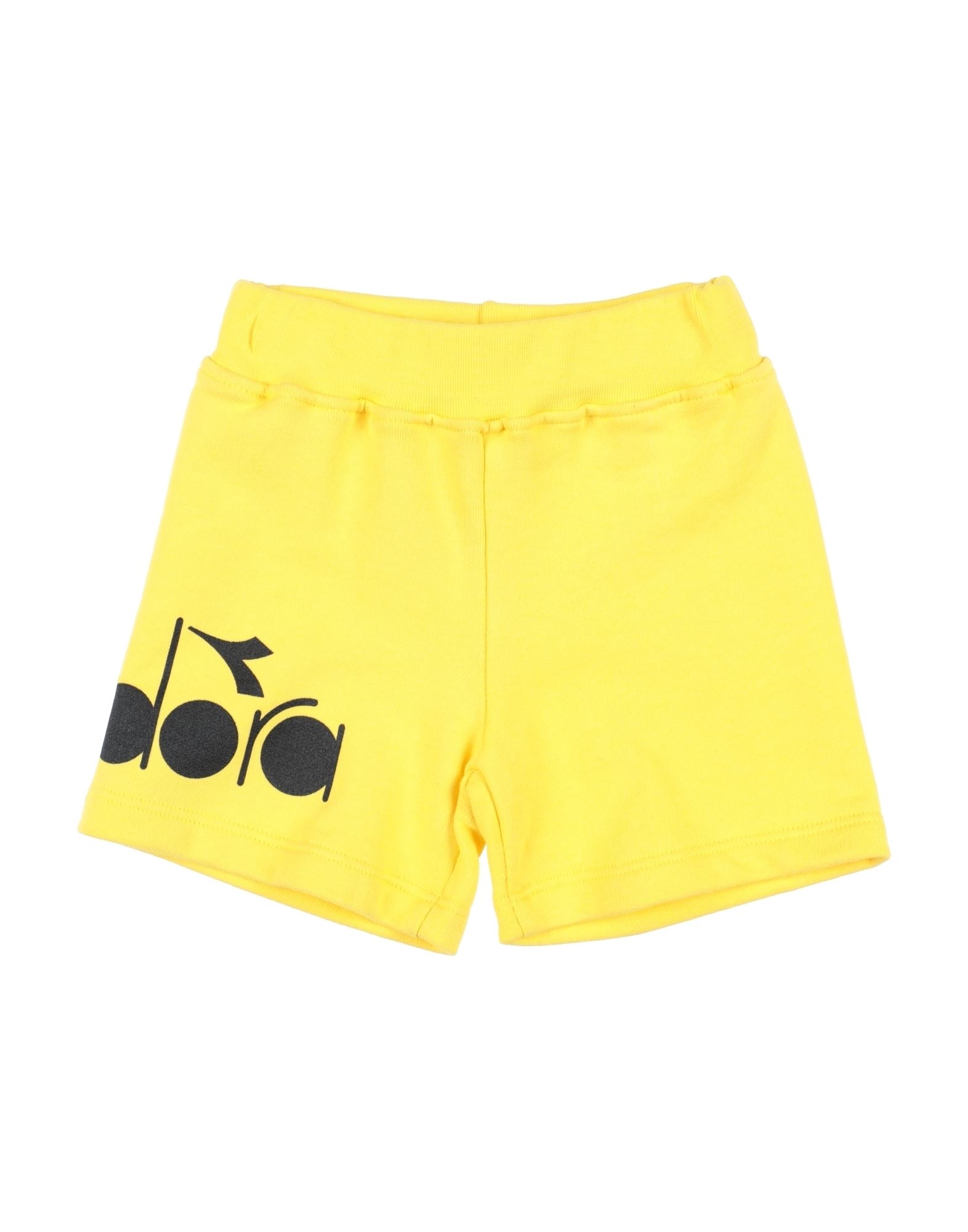 DIADORA Shorts & Bermudashorts Kinder Gelb von DIADORA