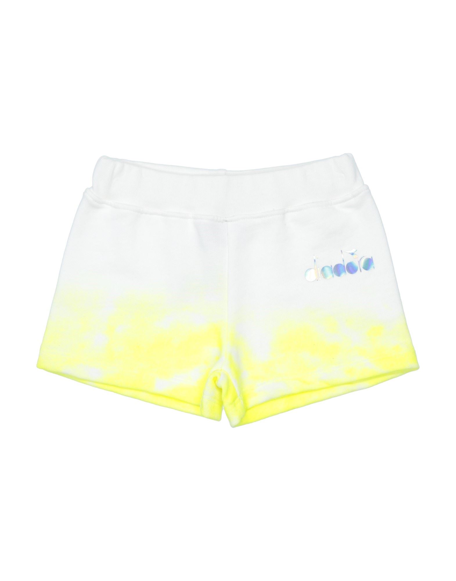 DIADORA Shorts & Bermudashorts Kinder Gelb von DIADORA