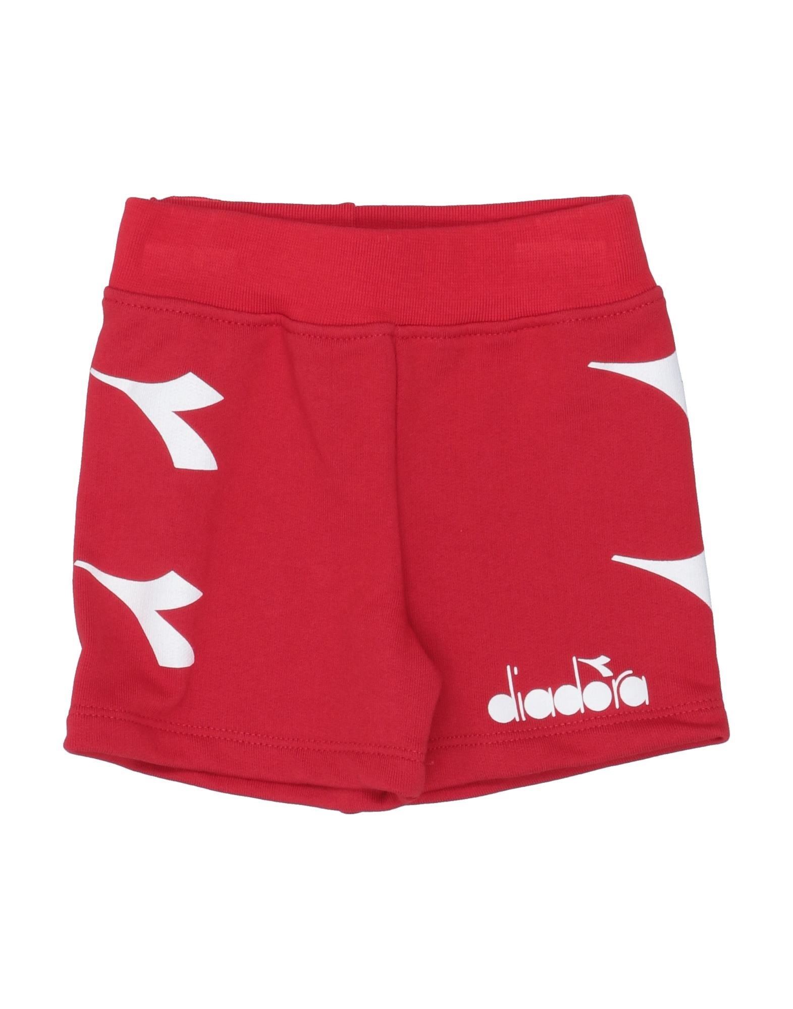 DIADORA Shorts & Bermudashorts Kinder Rot von DIADORA