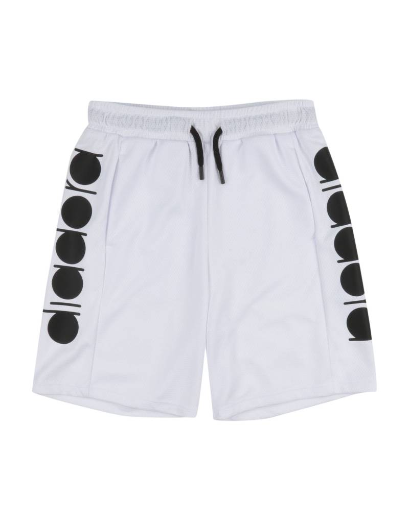 DIADORA Shorts & Bermudashorts Kinder Weiß von DIADORA