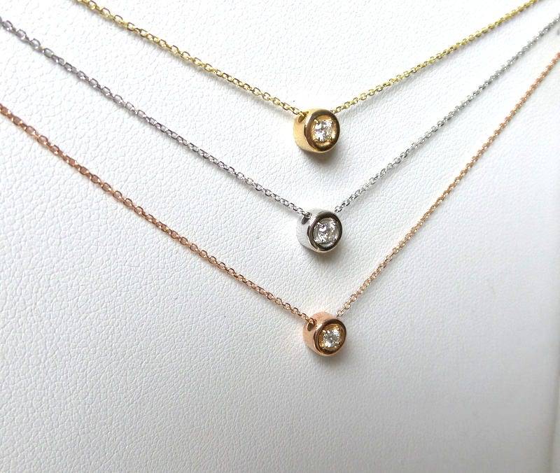 14K Gold Floating Diamond Solitaire Halskette Prong Set von DIAMONDFORLOVE