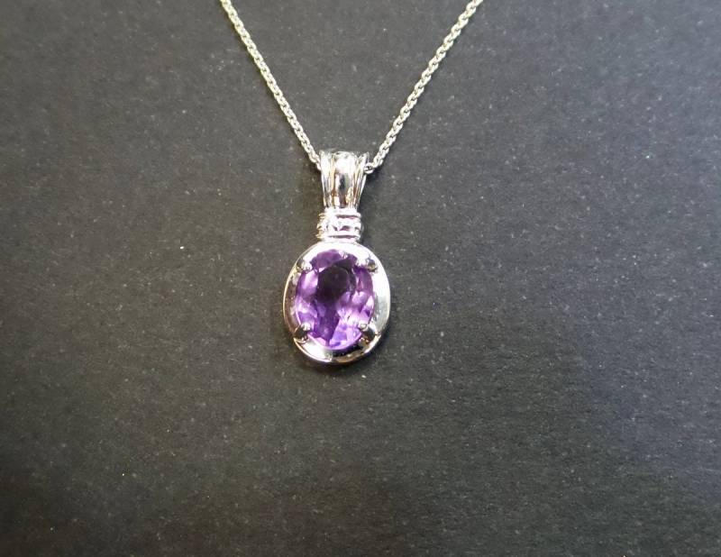 Amethyst Sterling Silber Anhänger Handgemachter Edelstein 2.07 Ct von DIAMONDFORLOVE