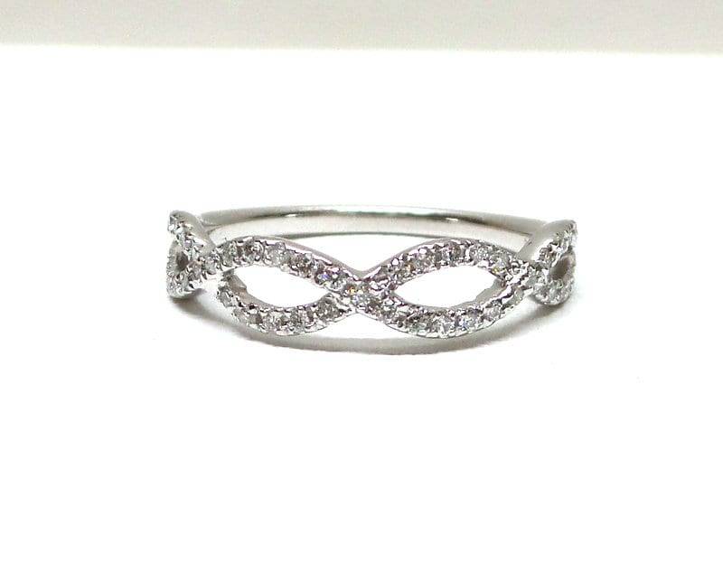 Diamant Infinity Ring 0.30Ct 14K Weißgold Trauring von DIAMONDFORLOVE