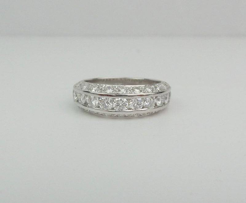 Handgefertigter Ehering Aus 14 Karat Weißgold Mit Diamant 2, 45 Ct Vs2 Klarheit von DIAMONDFORLOVE